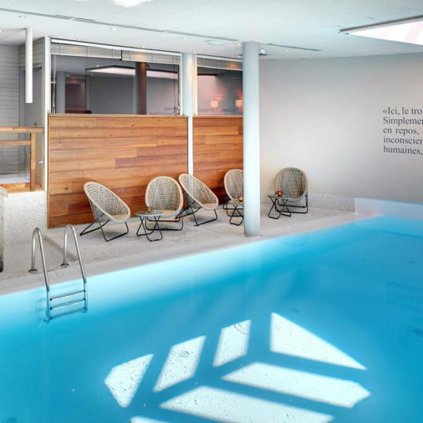 Piscine hotel chamois d'or rhone alpes