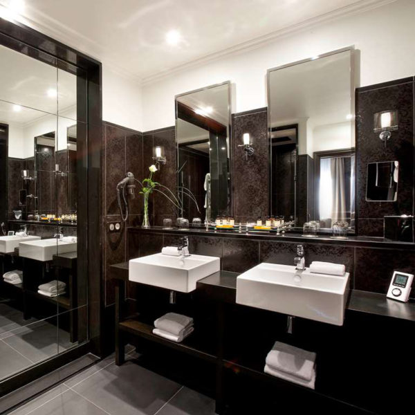 salle de bain grand hotel cabourg normandie
