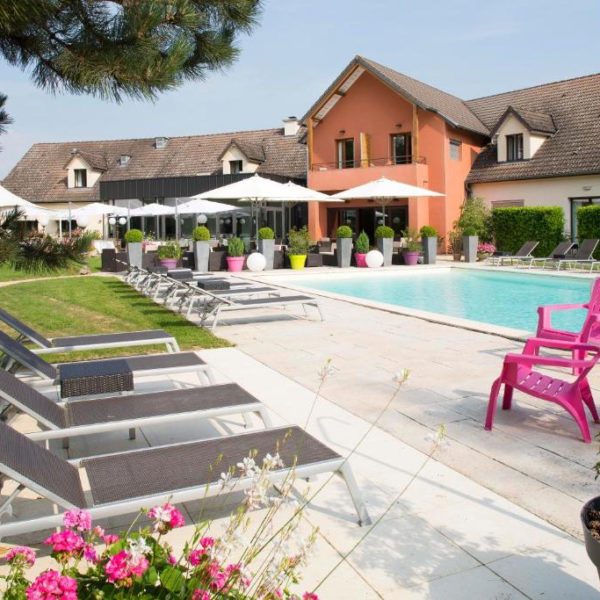 Le Dracy_Bourgogne_piscine exterieure