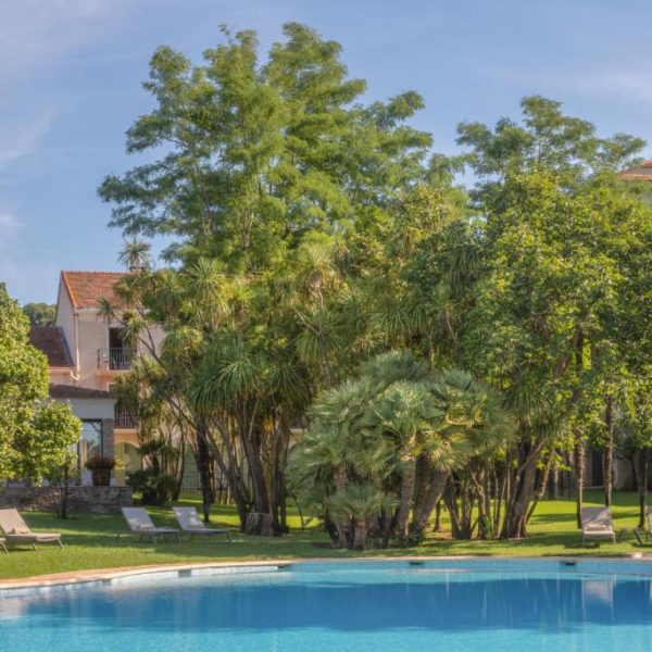 Chateau Valmer Var_piscine exterieure