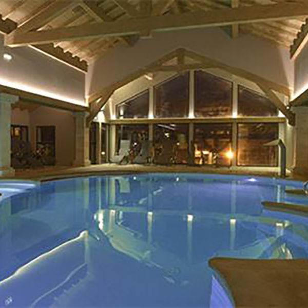 Grand Hotel Spa Gerardmer_Vosges_piscine interieure
