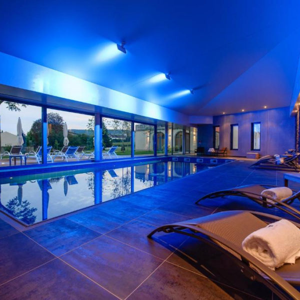 Hotel Spa la Cueillette Bourgogne_piscine interieure