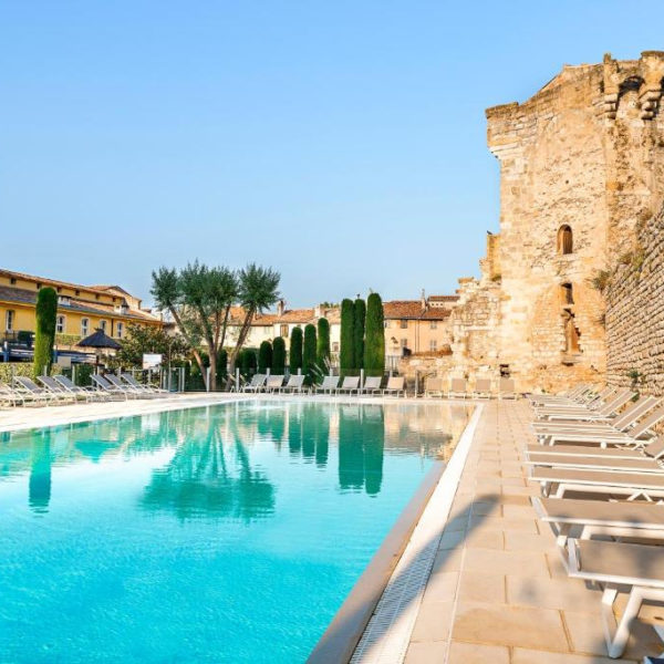Hotel spa aquabella_Aix en Provence_piscine