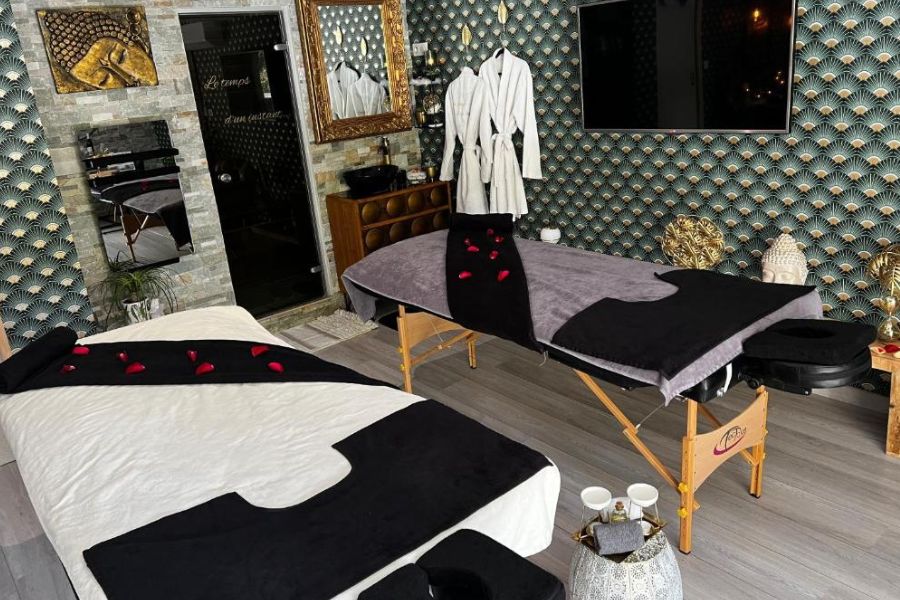 Spa Chambre d'Hôte romantique Le temps d'un Instant  chambre avec Jacuzzi en Provence