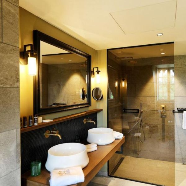 Salle de bains Chateau de Germigney (5)