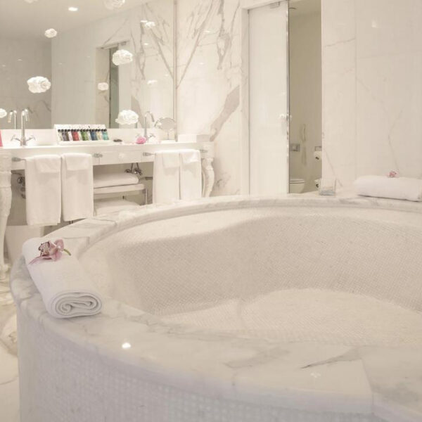 Jacuzzi Nice boscolo spa