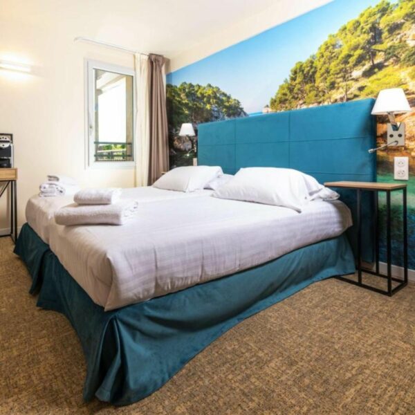 Chambre _ Best Western Hotel & SPA Coeur De Cassis (6)