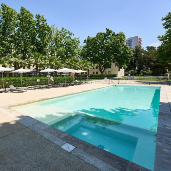 Piscine Village Clubs du Soleil