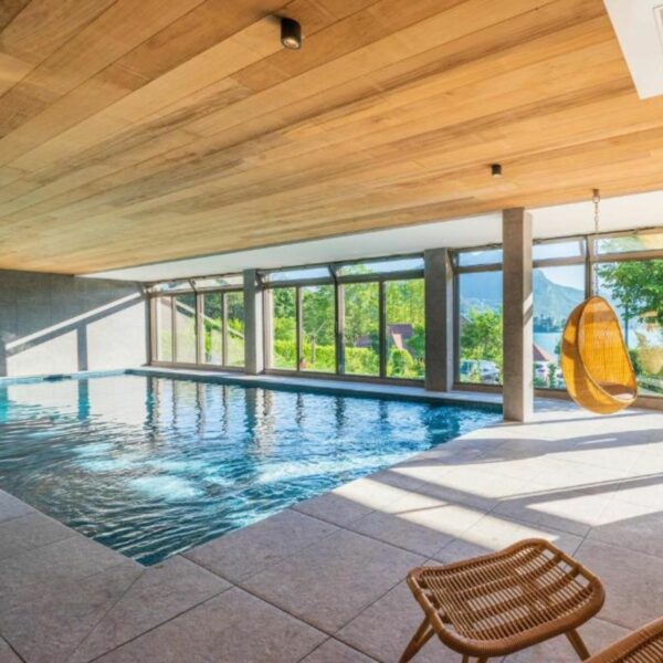 Piscine intérieure Hôtel Beau Site Talloires B SPA