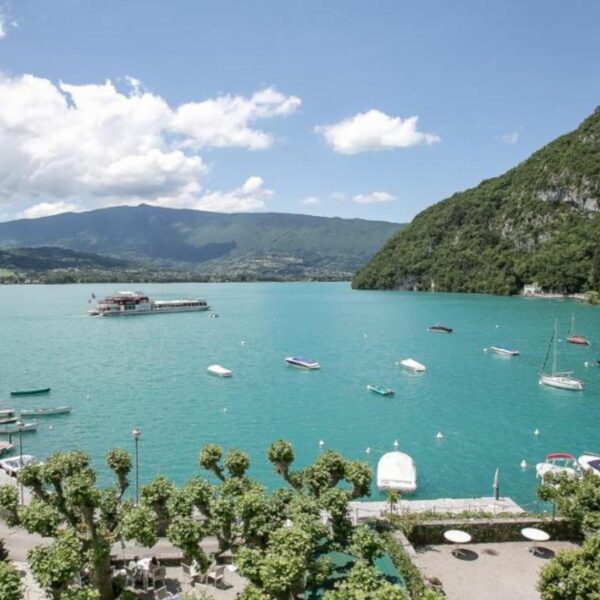 Vue _ Abbaye de Talloires