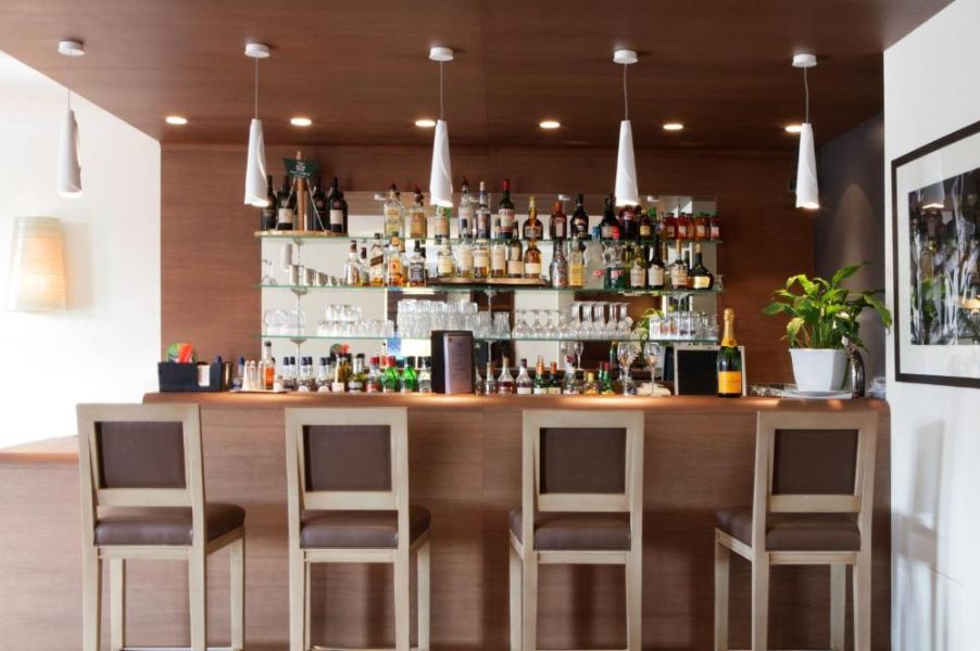 Bar Best Western Plus Hostellerie Du Vallon