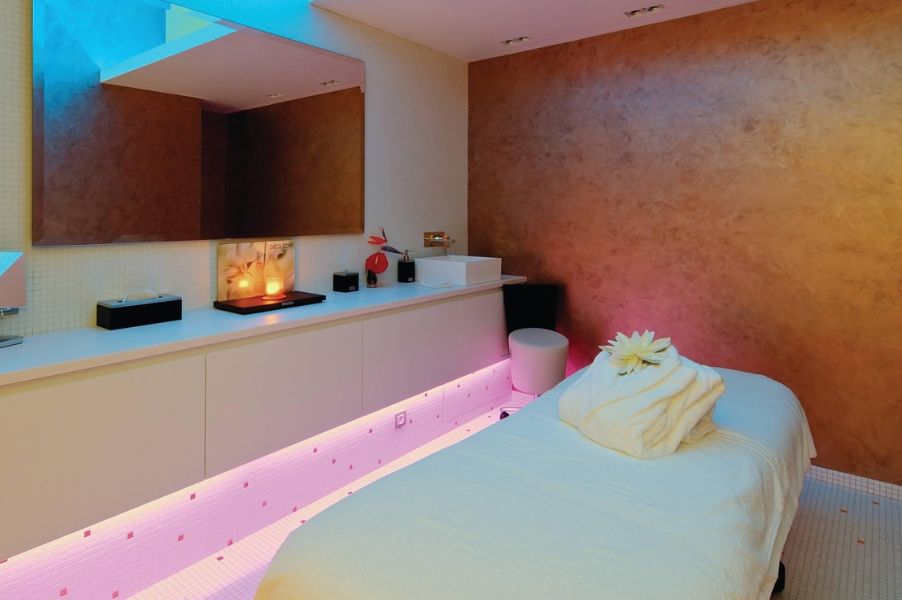 Cabine de soins Hôtel de Bourgtheroulde, Autograph Collection