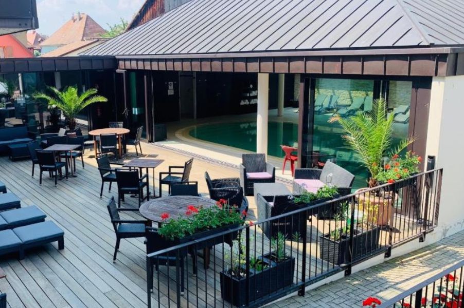 Terasse Hotel Au Nid De Cigognes