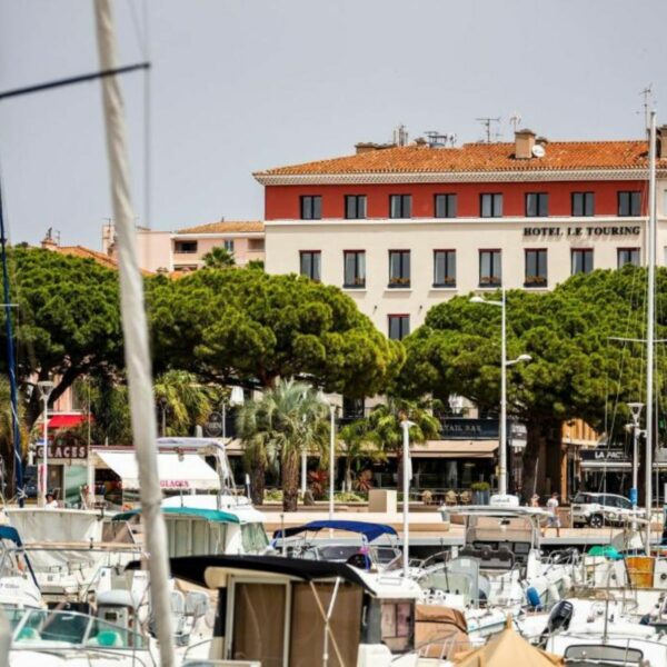 Hôtel Restaurant le Touring - Teritoria (1)