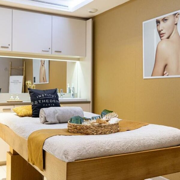 renaissance aix en provence spa